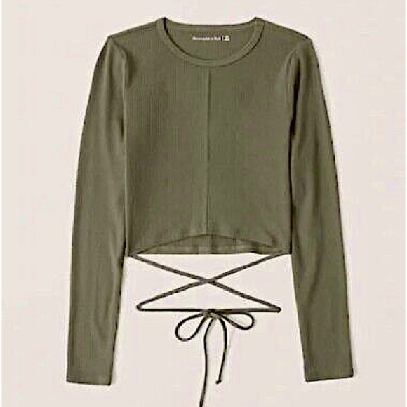 Abercrombie & Fitch Tops - Abercrombie & Fitch olive green long sleeve ribbed crop top​